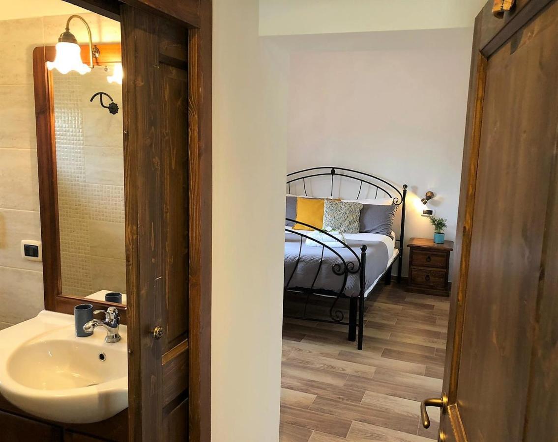 B&B Mandorla Amara Джоя-дель-Колле Экстерьер фото
